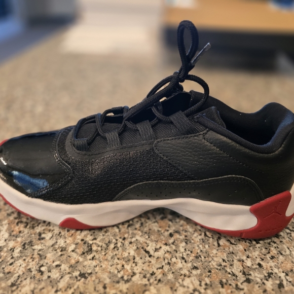 Jordan 11s CMFT low - Picture 6 of 7